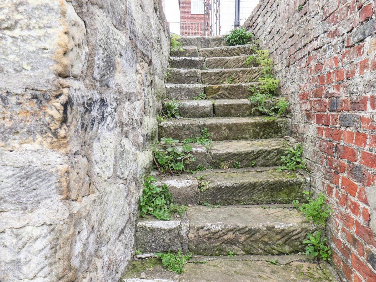 4 Boulby Bank Top Whitby Exterior photo